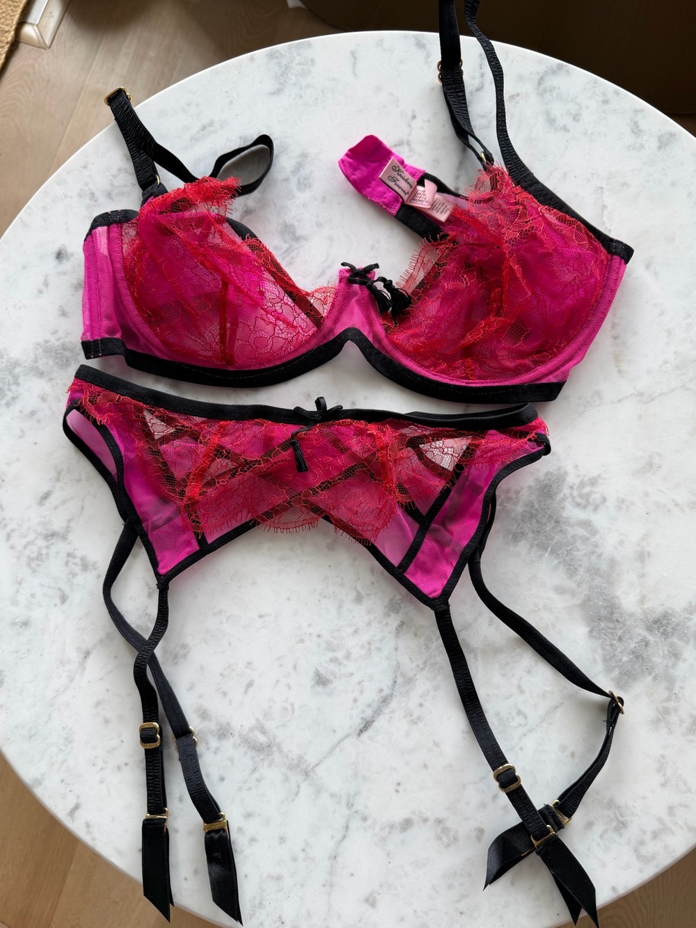 Agent Provocateur Pink Lace Bra & Garter Set